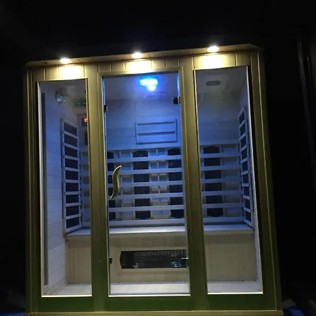 Grande Climatisée 1 à 4 Couchages Alloggio in famiglia